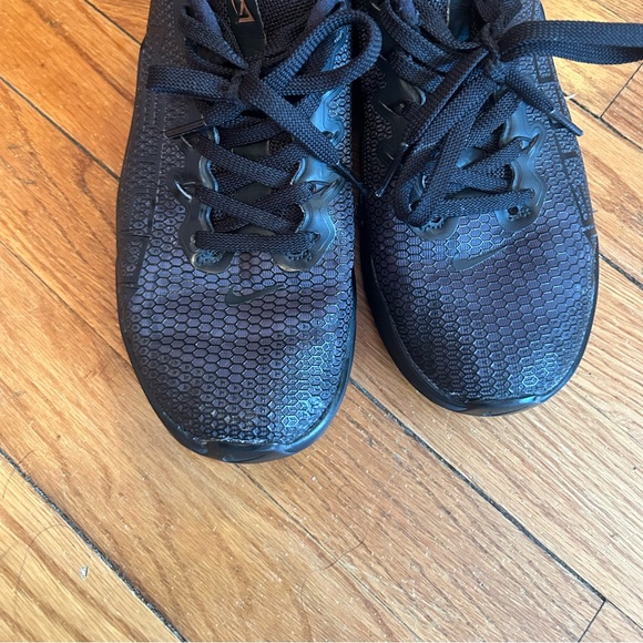 Nike Metcons 5X - Picture 2 of 4